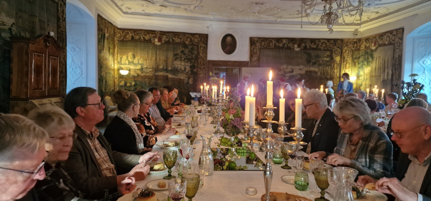 Hvis vægge kunne tale: Videns-middag om adel og enevælde set gennem riddersalens gobeliner