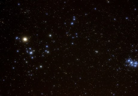 Kosmiske giganter: Storskala strukturer i det tidlige Univers