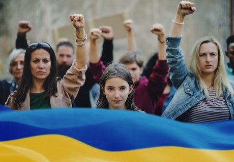 Kvinder i krig og konflikt: Roller, handlemuligheder og kampen for bedre vilkår