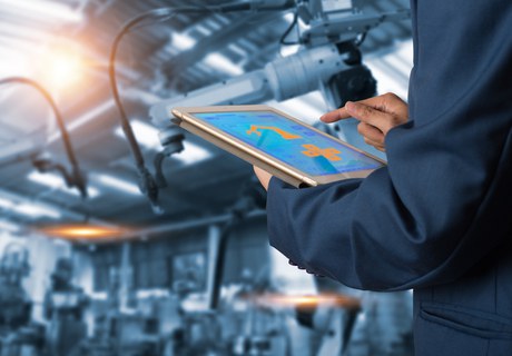 SMV’er vil digitalisere, men rammer den samme blinde vinkel