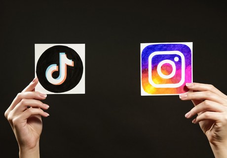 What is "social media journalism"?