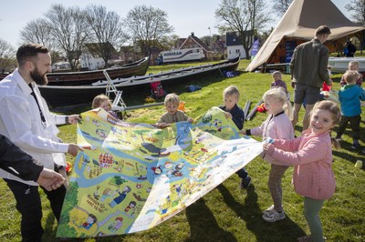 Børnehaver arbejder med "En Verden af Vand"