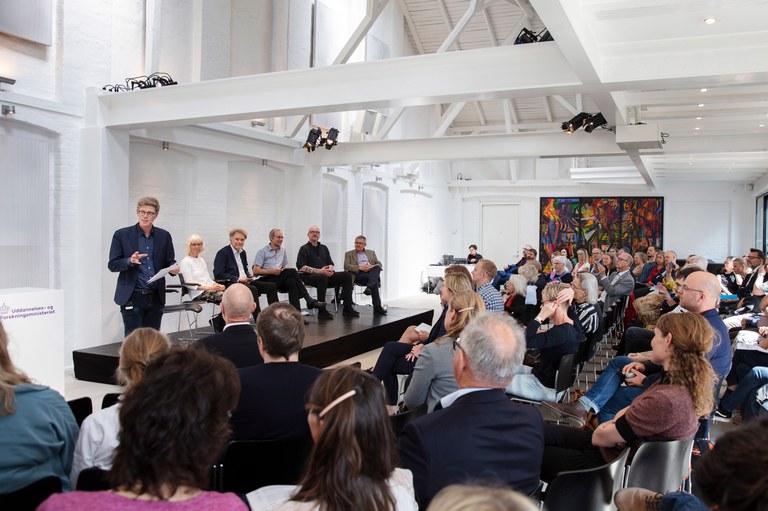 Overrækkelsen af Forskningskommunikationsprisen 2019